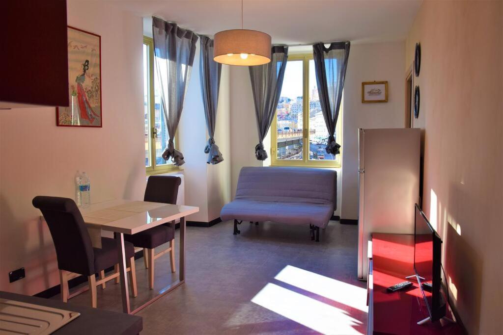 Bluhouse Appartement Genua Buitenkant foto