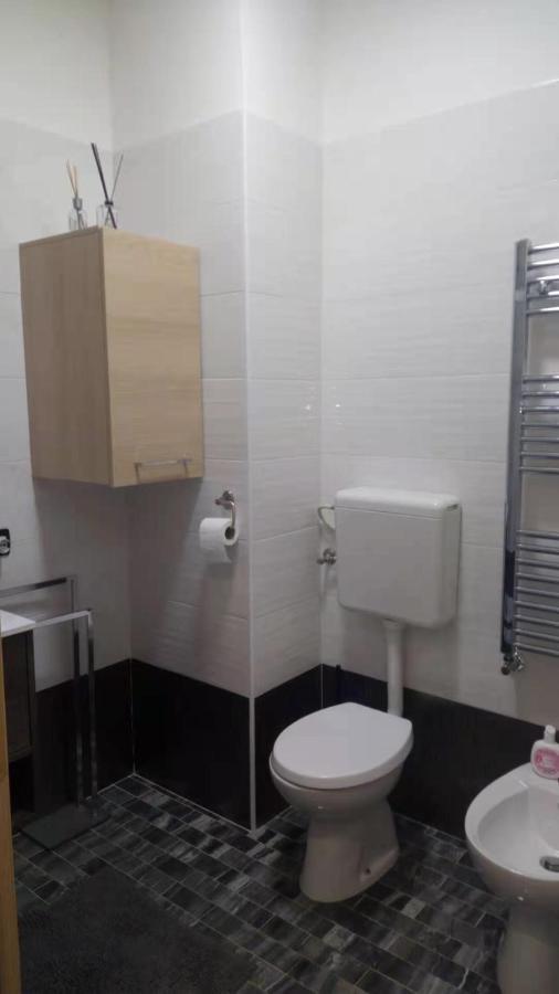 Bluhouse Appartement Genua Buitenkant foto